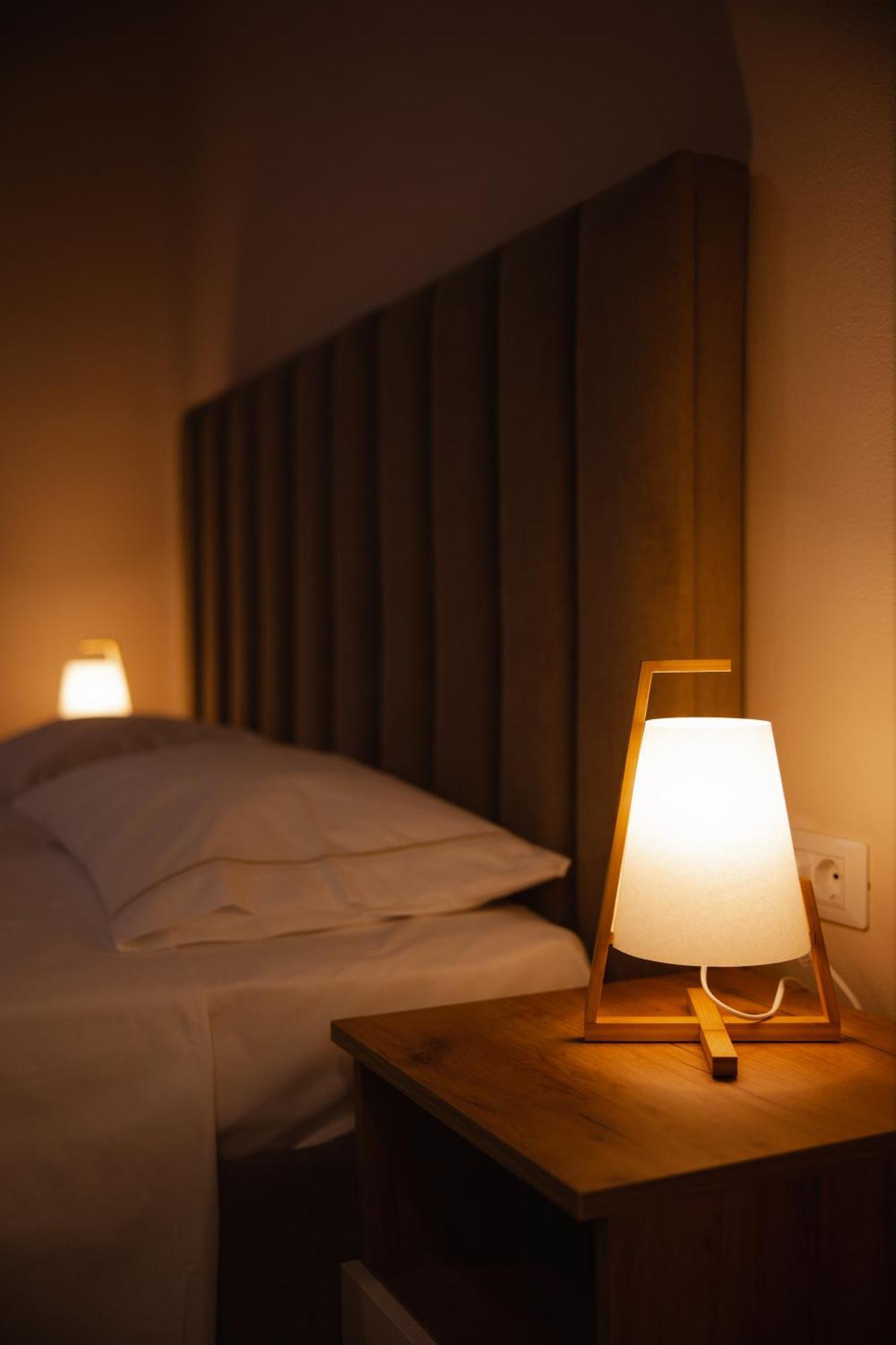 City Center Studio Apartments Шкодер Экстерьер фото